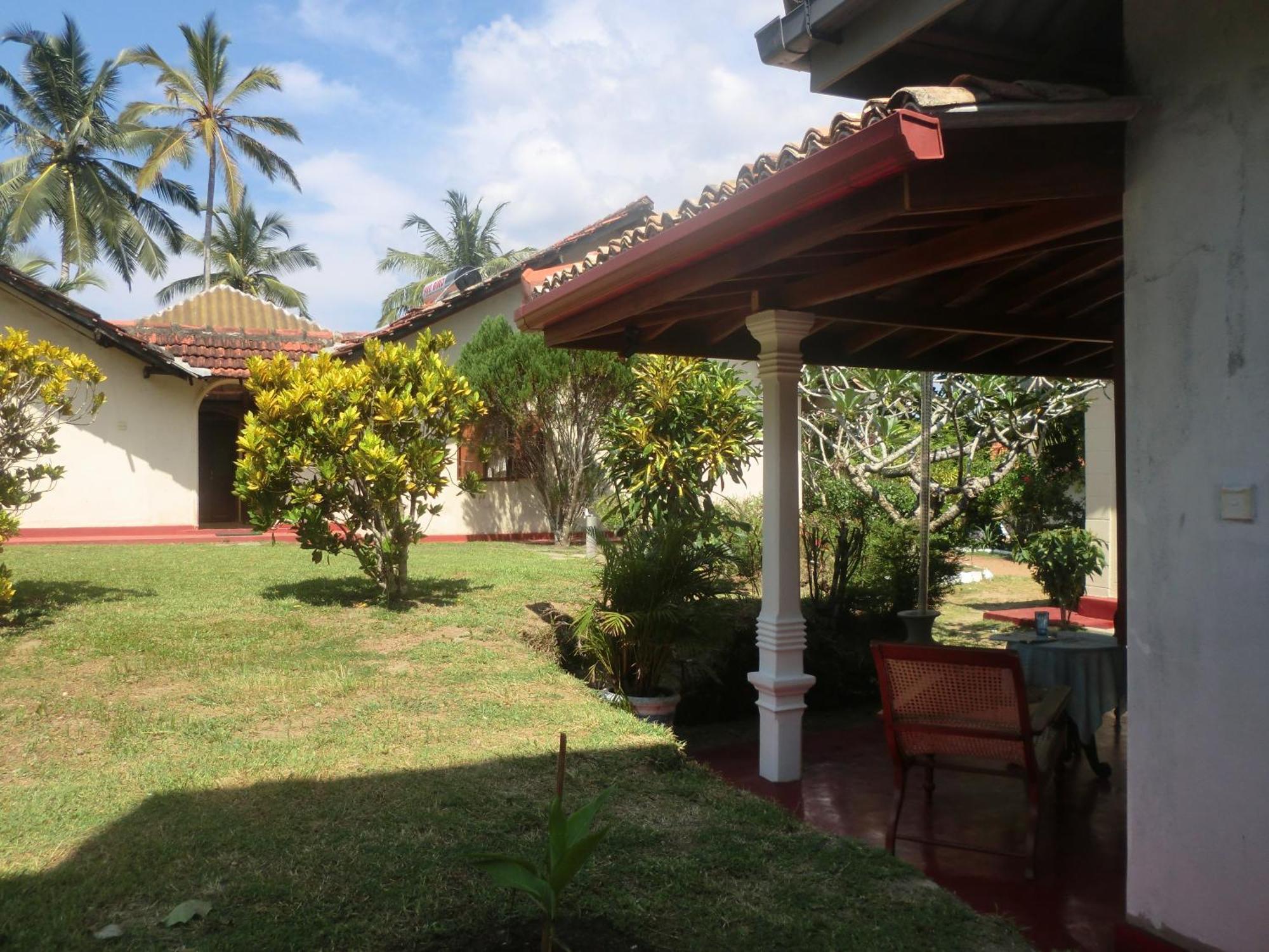 Top Of The Hill Guesthouse Weligama Luaran gambar