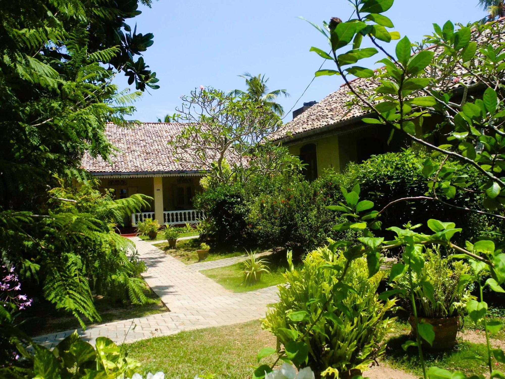 Top Of The Hill Guesthouse Weligama Luaran gambar