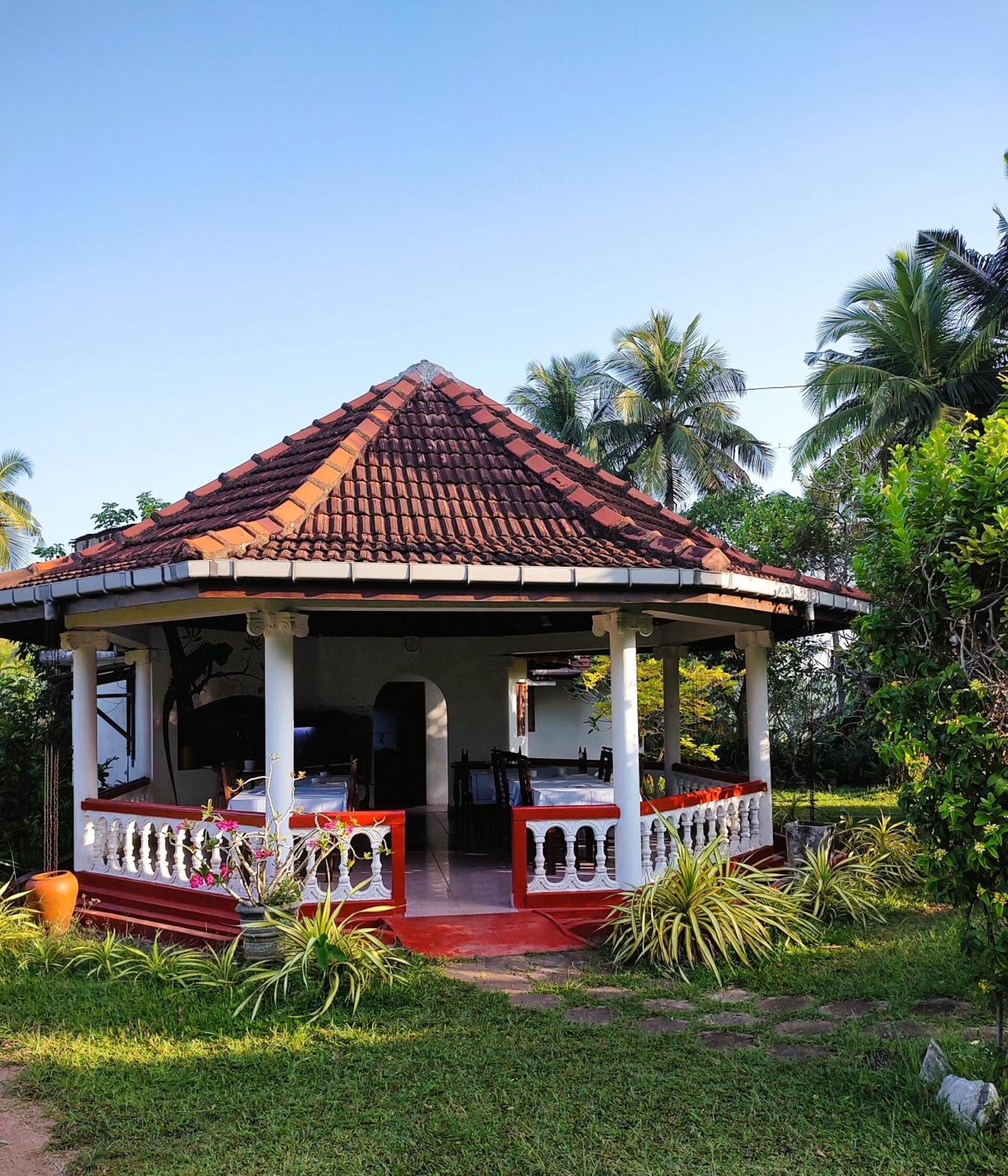 Top Of The Hill Guesthouse Weligama Bilik gambar